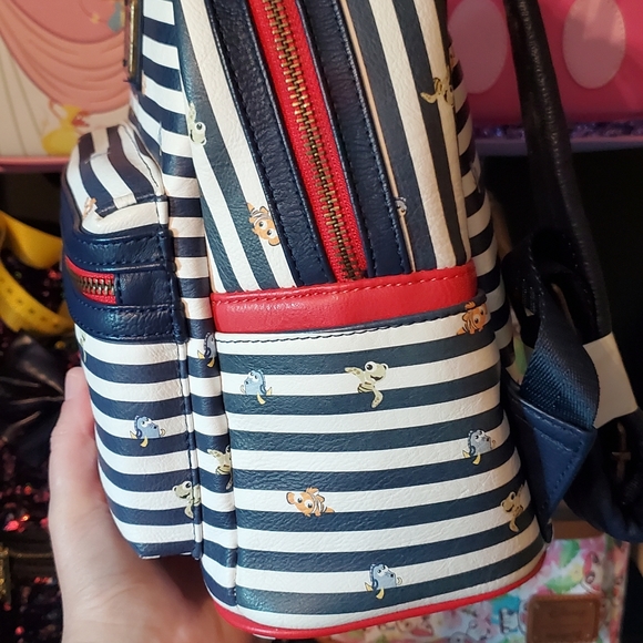 Loungefly finding nemo mini backpack